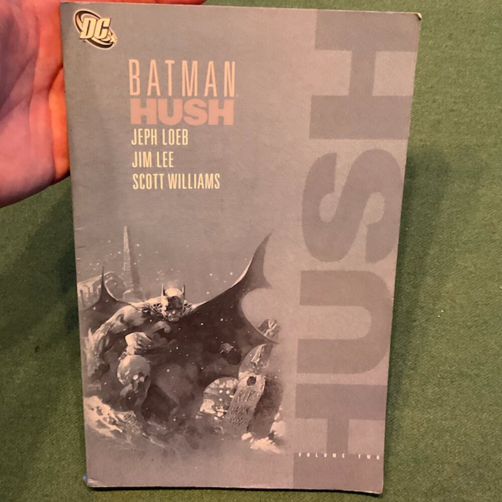 Batman Hush Volume Two Paperback DC Comics (2/2) Jeph Loeb (2003)